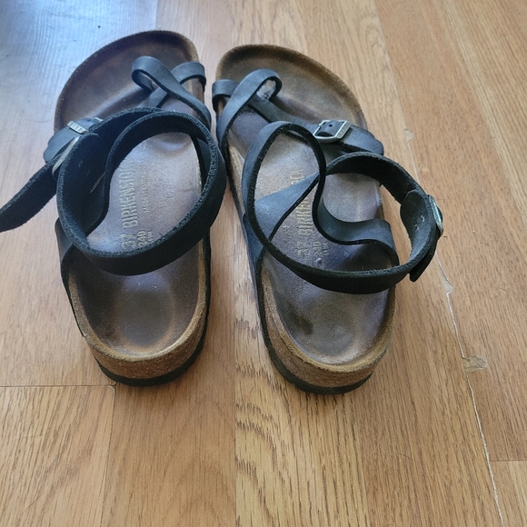 Womens birkenstocks - Picture 2 of 3